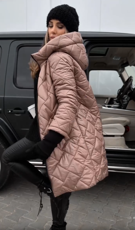 Bella | Elegant Quilted Puffer Jacket with Hood